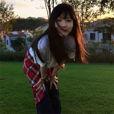 一个死气沉沉的夏天